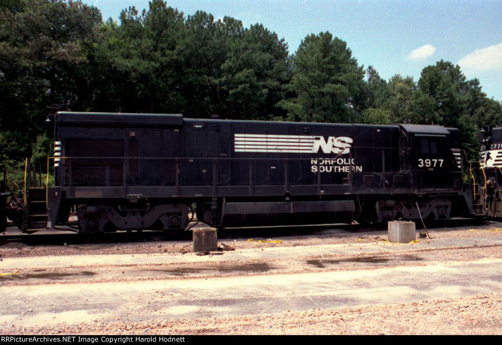 NS 3977